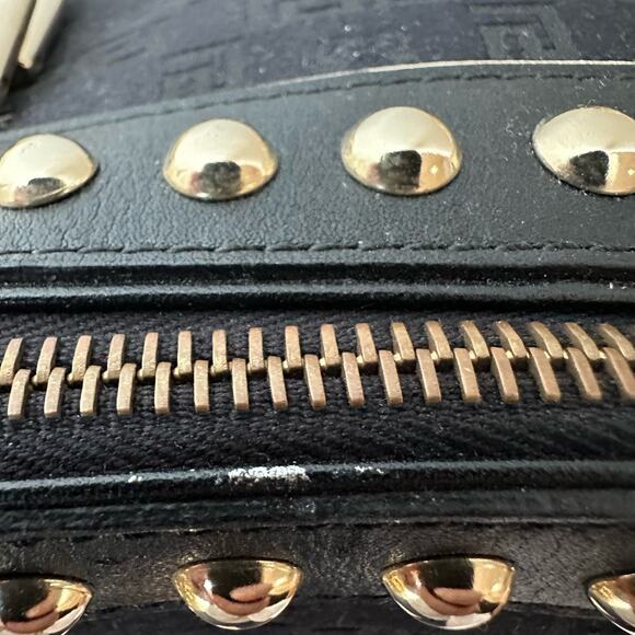 Rare Authentic Versace Snap Out of It Icon Bag - Black & Gold - Picture 5 of 16